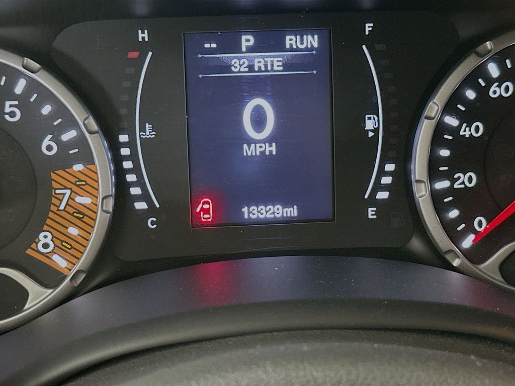Thumbnail: 2023 Jeep Renegade - 18