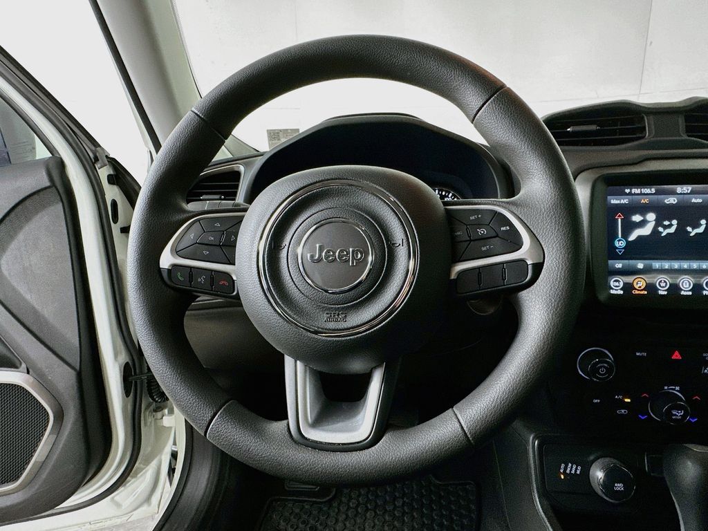 Thumbnail: 2023 Jeep Renegade - 15