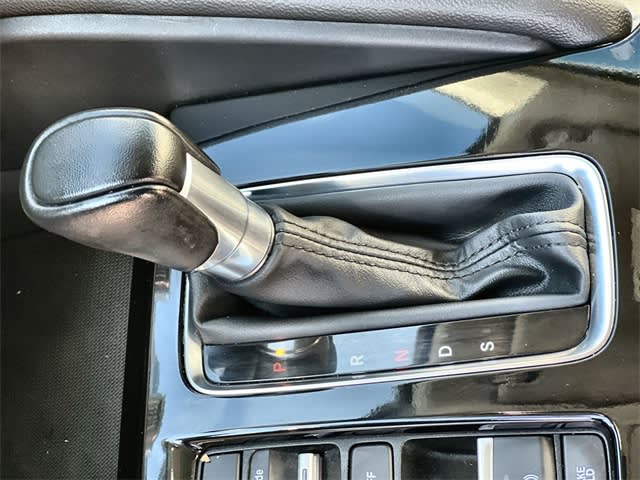 Thumbnail: 2023 Acura Integra - 14