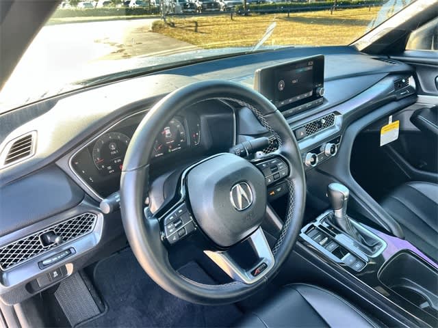 Thumbnail: 2023 Acura Integra - 10