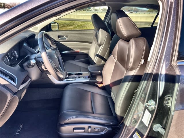 Thumbnail: 2017 Acura TLX - 12