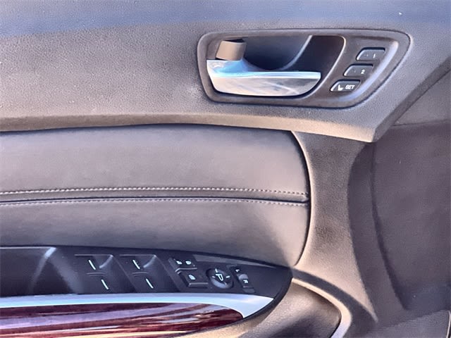 Thumbnail: 2017 Acura TLX - 30