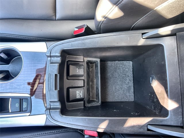 Thumbnail: 2017 Acura TLX - 27