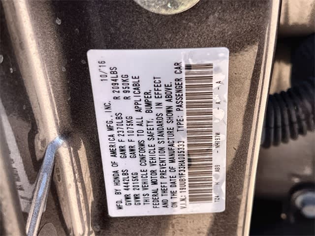 Thumbnail: 2017 Acura TLX - 18