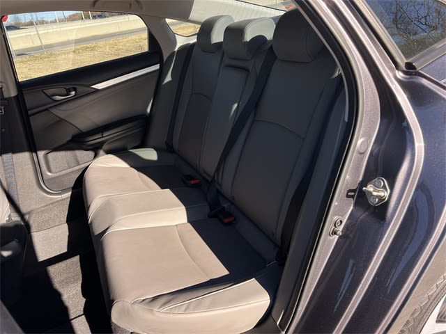 Thumbnail: 2017 Honda Civic - 13