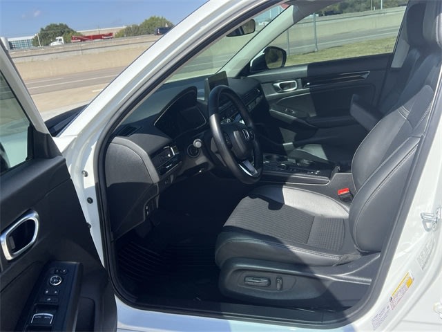 Thumbnail: 2024 Honda Civic - 11