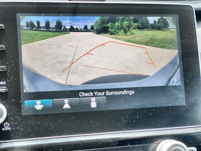 Thumbnail: 2019 Honda Insight - 26