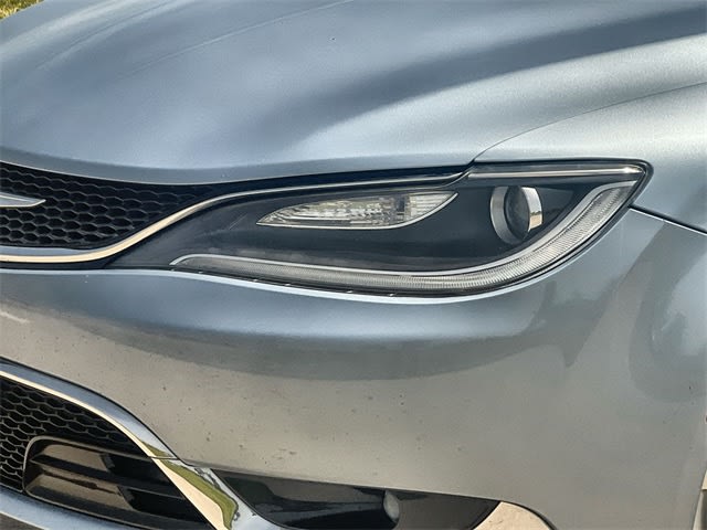 Thumbnail: 2015 Chrysler 200 - 7