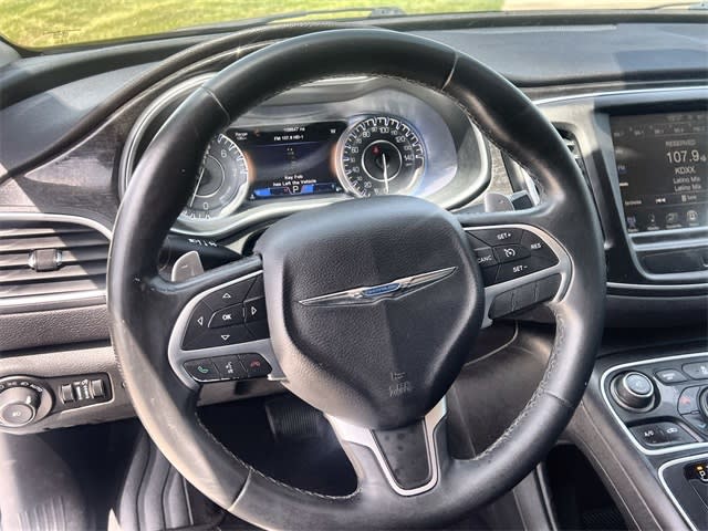 Thumbnail: 2015 Chrysler 200 - 10