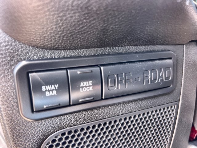 Thumbnail: 2016 Jeep Wrangler - 28