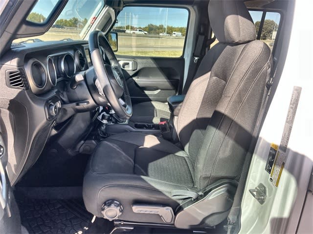 Thumbnail: 2021 Jeep Wrangler - 12