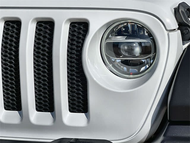 Thumbnail: 2021 Jeep Wrangler - 24