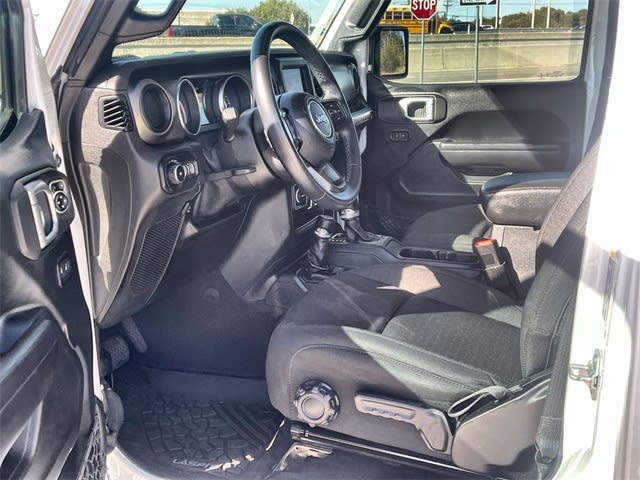 Thumbnail: 2021 Jeep Wrangler - 11