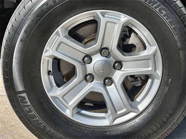 Thumbnail: 2021 Jeep Wrangler - 8