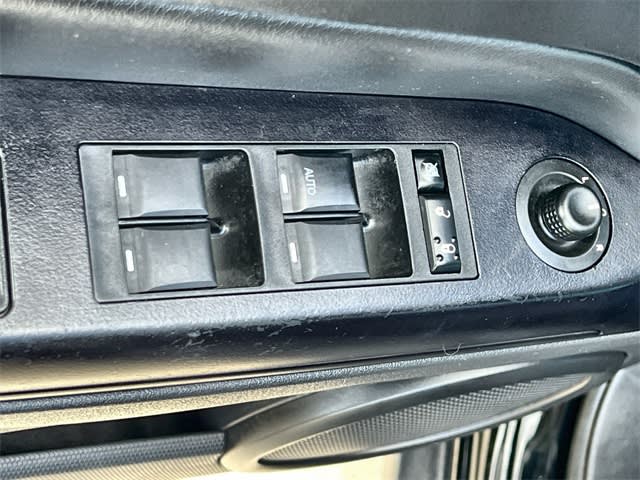 Thumbnail: 2016 Jeep Patriot - 28