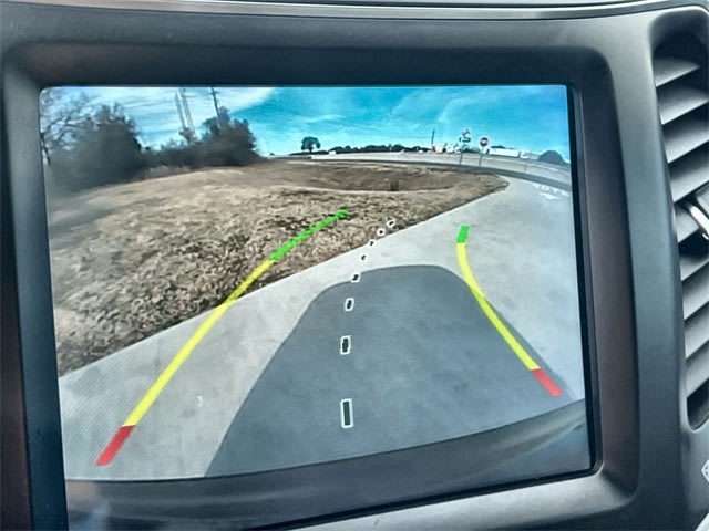 Thumbnail: 2021 Jeep Cherokee - 26