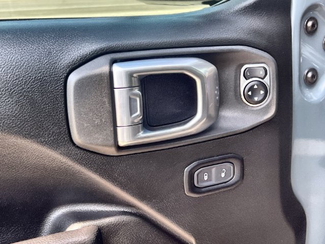 Thumbnail: 2024 Jeep Wrangler - 30