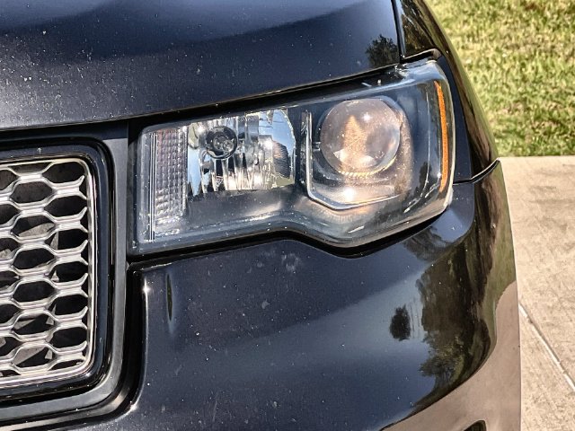 Thumbnail: 2018 Jeep Grand Cherokee - 23