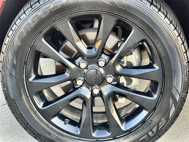 Thumbnail: 2019 Jeep Grand Cherokee - 8