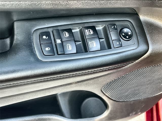 Thumbnail: 2019 Jeep Grand Cherokee - 30