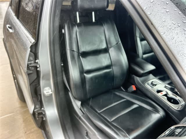 Thumbnail: 2021 Jeep Grand Cherokee - 21