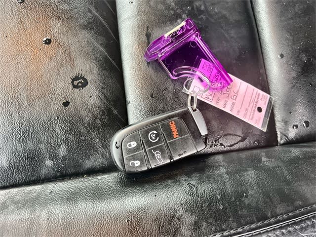 Thumbnail: 2021 Jeep Grand Cherokee - 18