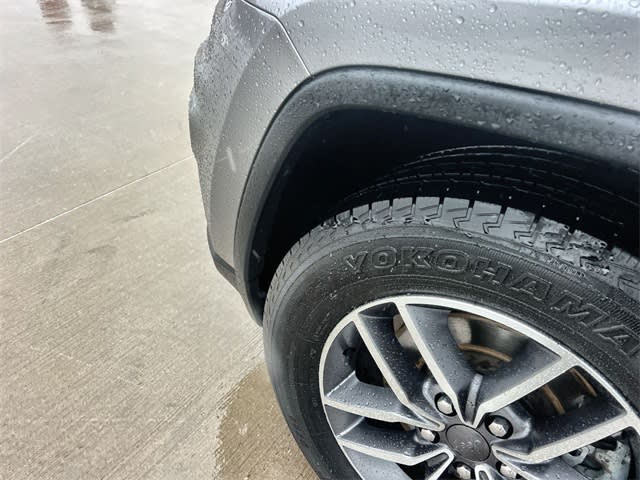 Thumbnail: 2021 Jeep Grand Cherokee - 23