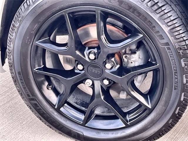 Thumbnail: 2019 Jeep Grand Cherokee - 8