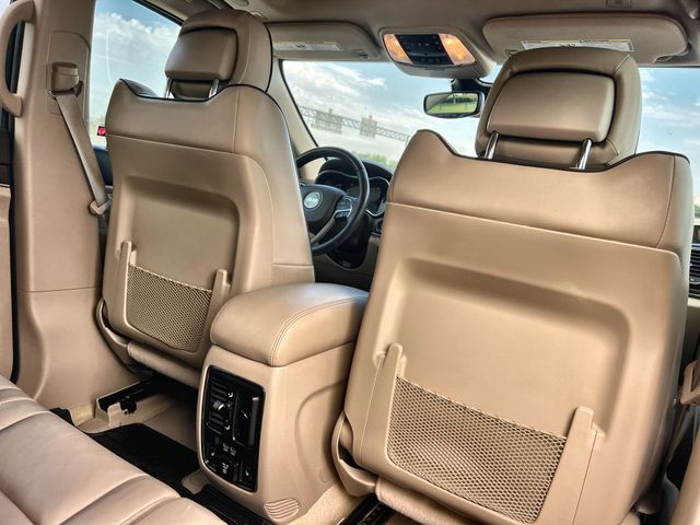 Thumbnail: 2021 Jeep Grand Cherokee - 21