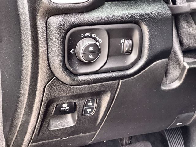 Thumbnail: 2021 RAM 1500 - 29