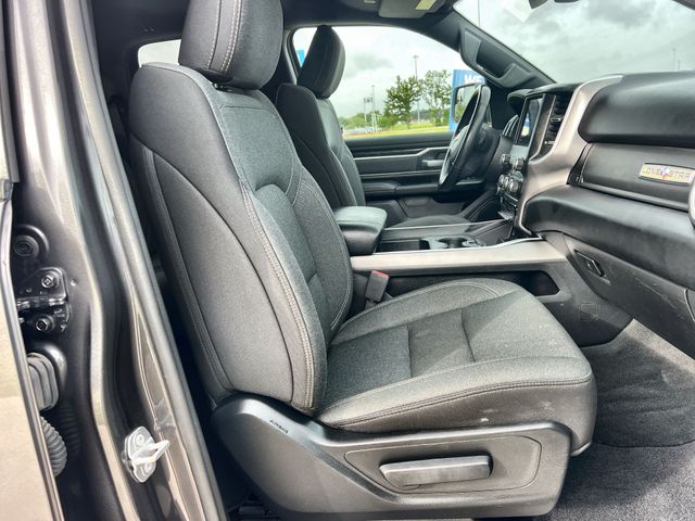 Thumbnail: 2021 RAM 1500 - 21