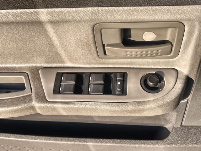 Thumbnail: 2007 Dodge Dakota - 28