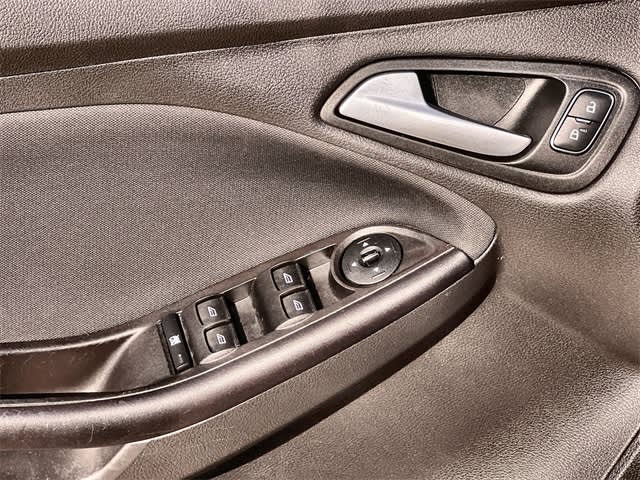 Thumbnail: 2018 Ford Focus - 29