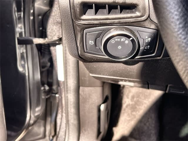 Thumbnail: 2018 Ford Focus - 28