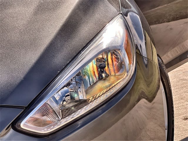 Thumbnail: 2018 Ford Focus - 25