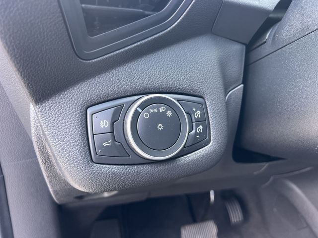 Thumbnail: 2018 Ford Escape - 28