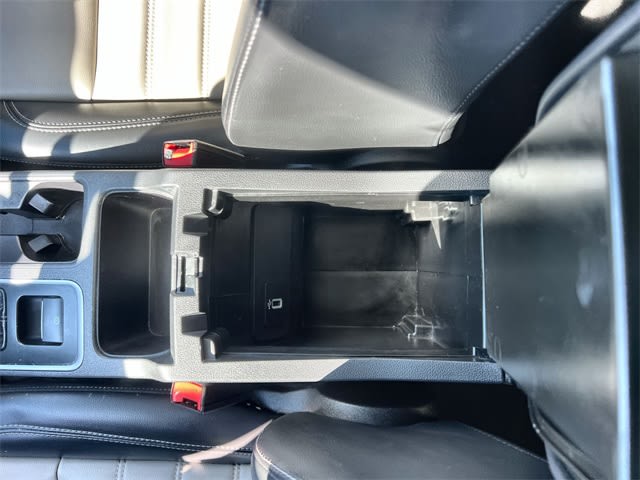 Thumbnail: 2019 Ford Escape - 15