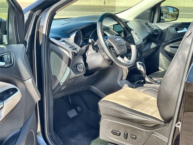 Thumbnail: 2019 Ford Escape - 11