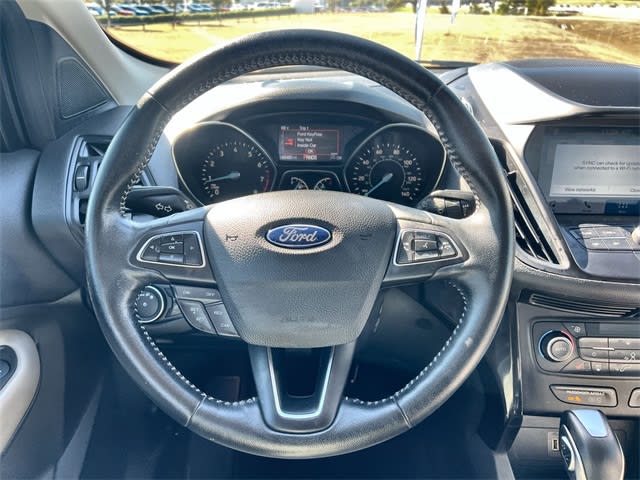 Thumbnail: 2019 Ford Escape - 10