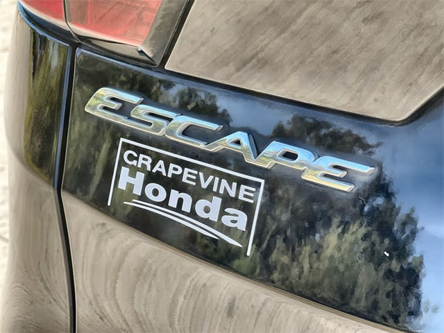 Thumbnail: 2019 Ford Escape - 7