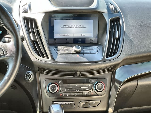 Thumbnail: 2019 Ford Escape - 14