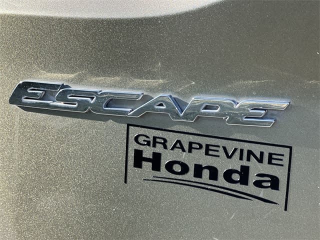 Thumbnail: 2014 Ford Escape - 7