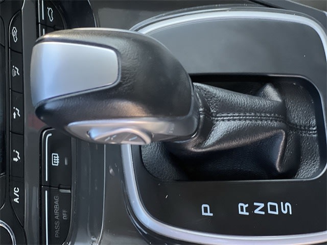 Thumbnail: 2014 Ford Escape - 22