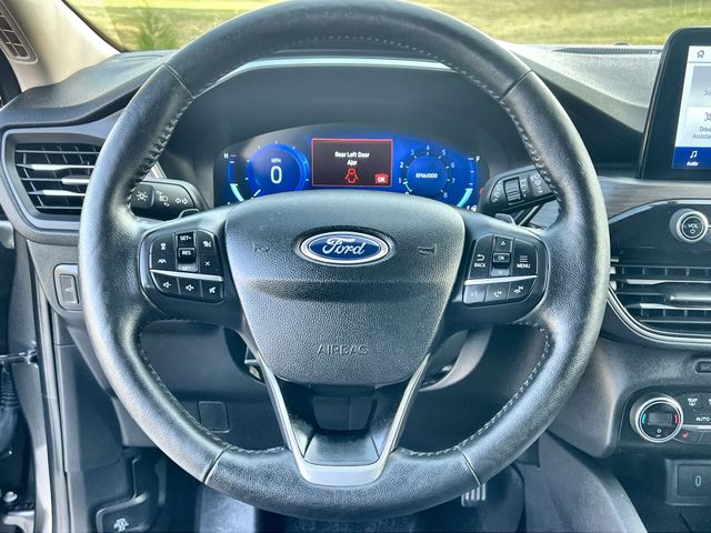 Thumbnail: 2020 Ford Escape - 10