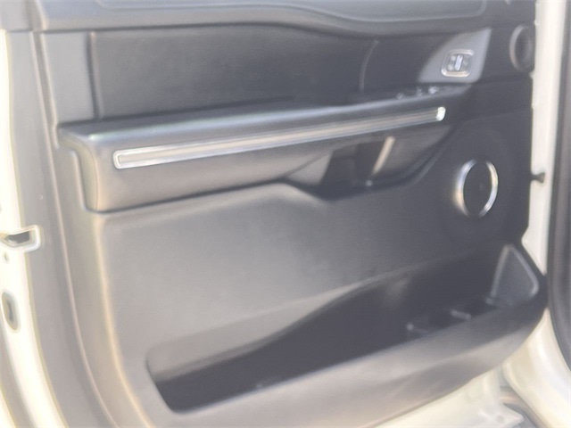 Thumbnail: 2020 Ford Expedition - 29