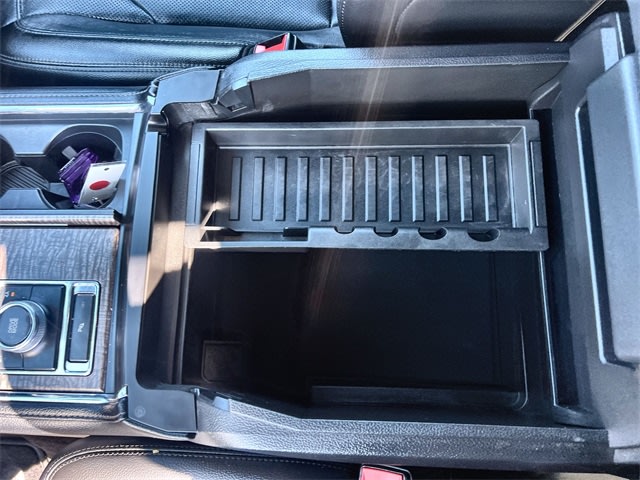 Thumbnail: 2018 Ford Expedition - 27