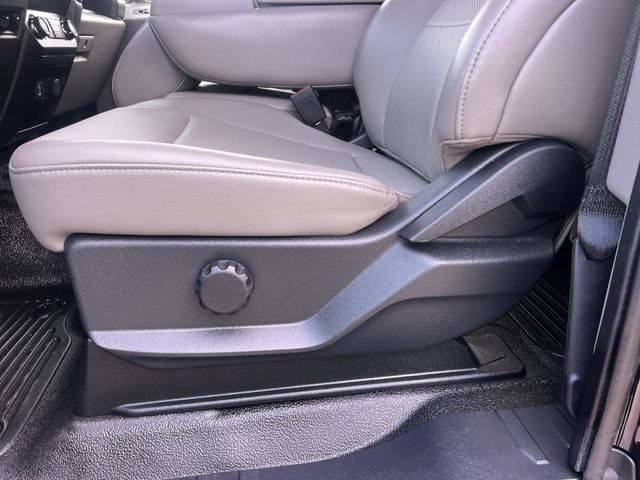 Thumbnail: 2022 Ford F-250 - 30