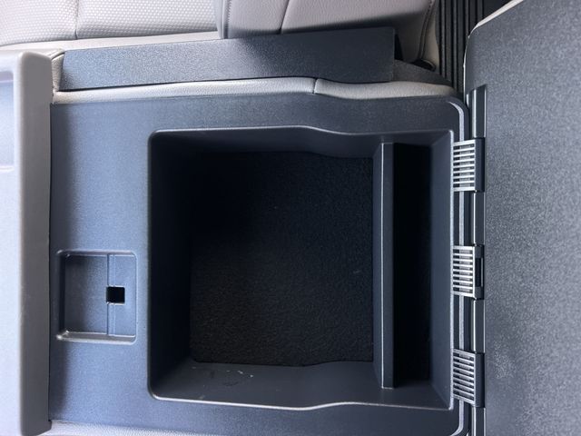 Thumbnail: 2022 Ford F-250 - 27