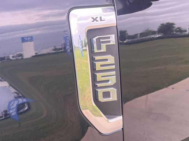 Thumbnail: 2022 Ford F-250 - 7