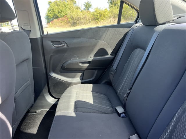 Thumbnail: 2016 Chevrolet Sonic - 21